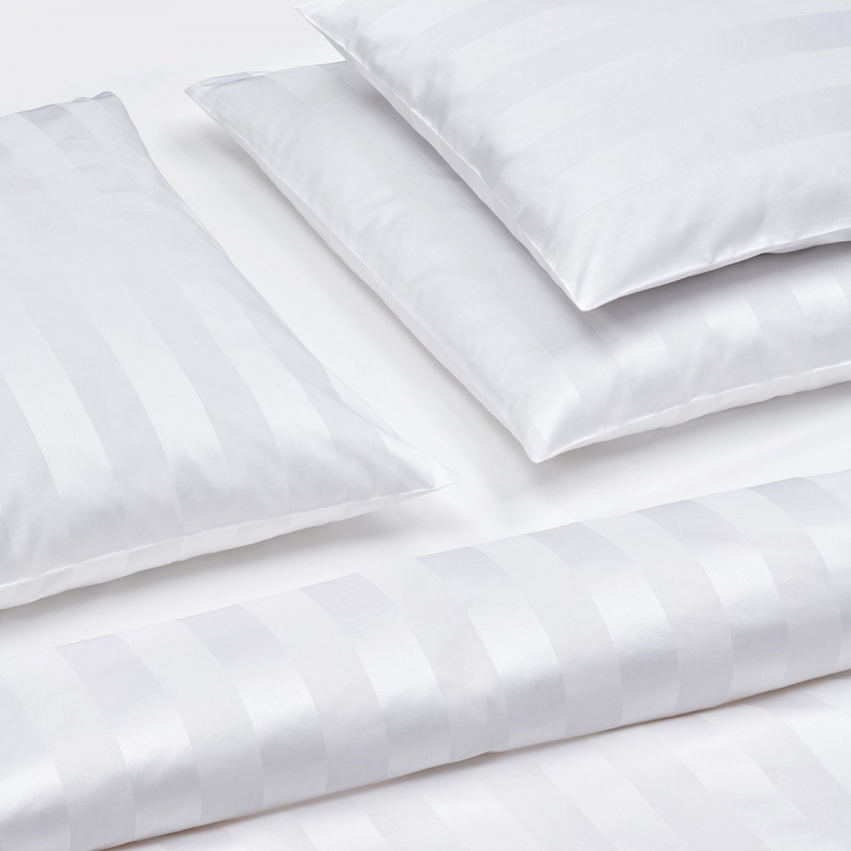 Fischbacher Bettwäsche Broadway D52 Satin weiß und grau