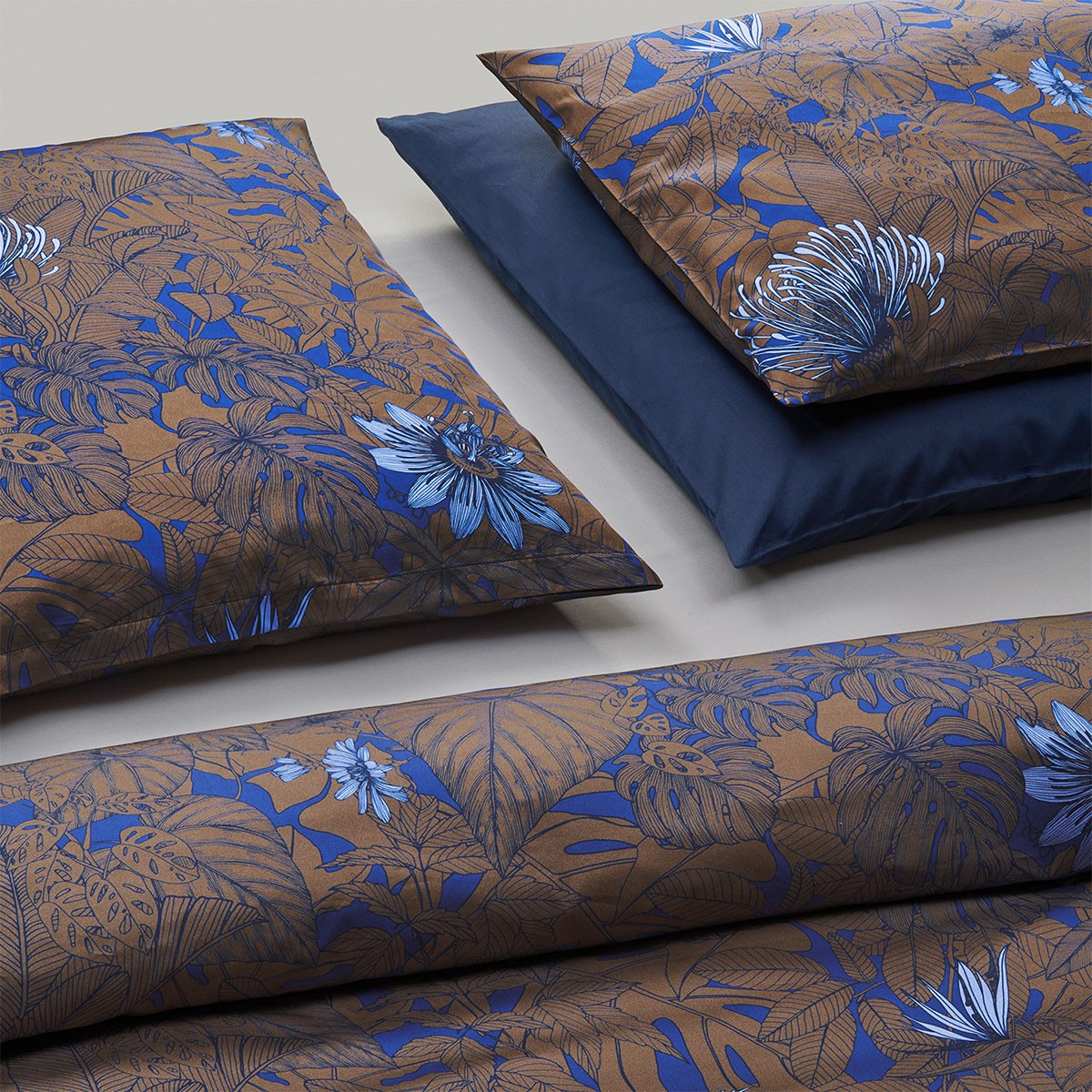 Fischbacher Kimono Golden Garden D91 – Bild 8